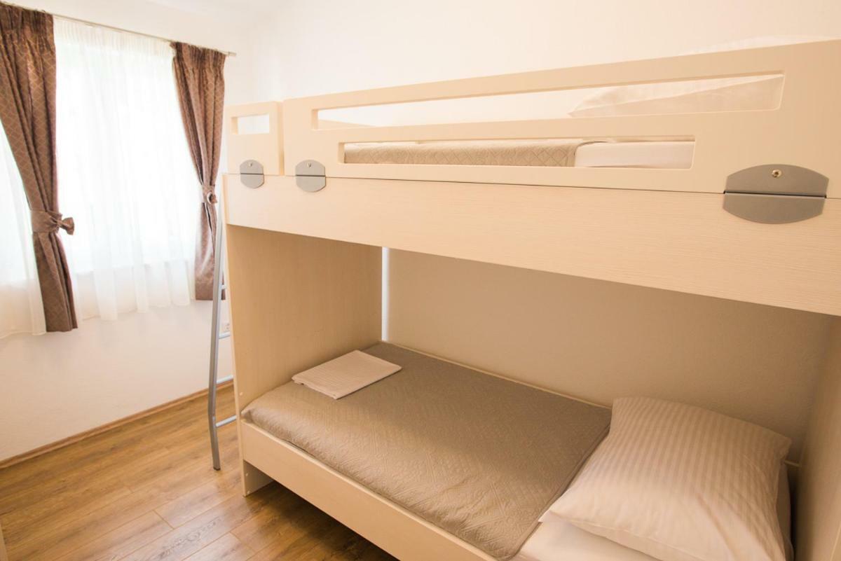 Apartments Cambio Kastela Exterior photo