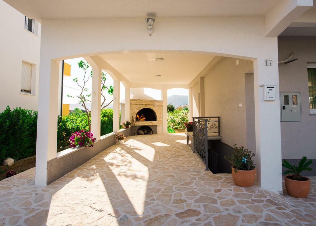 Apartments Cambio Kastela Exterior photo